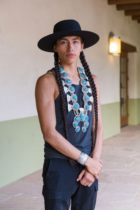 Native American Hair, Wings Dress, Native American Men, Indian Market, Native American Peoples, Squash Blossom Necklace, Squash Blossom, Native American Fashion, Traditional Fashion