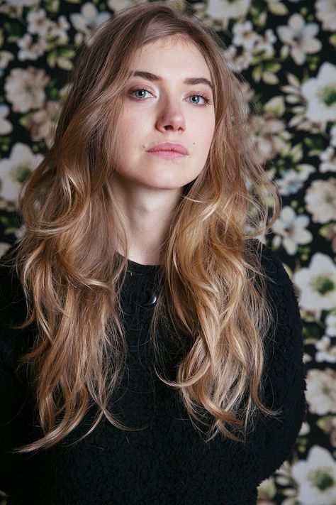 Imogen Poots, Musa Fitness, Sirius Black, Looks Style, Hair Inspo, A Black, Balayage, Actors & Actresses, Blonde Hair