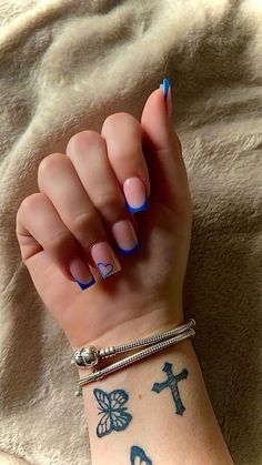 Blue French Tip Nails With Heart Design, Cute Short Square Nails Blue, Royal Blue Acrylic Nails Short French Tip, Square Nails Designs Short, French Tip Blue Heart, French Nails With Blue Heart, Square Nails Blue Design, French Tips With Design Square, Short Blue French Tip Acrylic Nails