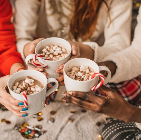 Your winter won't be complete without one of these decadent mugs. Astrology Cocktails, Heart Profile, Fourth Of July Cookout, Gorgeous Christmas Trees, Drink Mocktail, Regrow Green Onions, Adorable Halloween Costumes, Southern Party, December Aesthetic