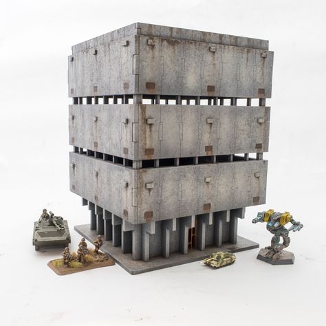 Our 6-15mm version of the Bruteopolis Plaza Tower. The kit shines at this scale, it's massive and a great piece of terrain for modern or sci-fi wargames like Battletech, Team Yankee or other WW2 games. Battletech Terrain, 15mm Terrain, Sci Fi Outpost, 6mm Terrain, Adeptus Titanicus Terrain, Sci Fi Military Base, Fallout Wasteland Warfare Terrain, Necromunda Ash Wastes Terrain, Fallout 4