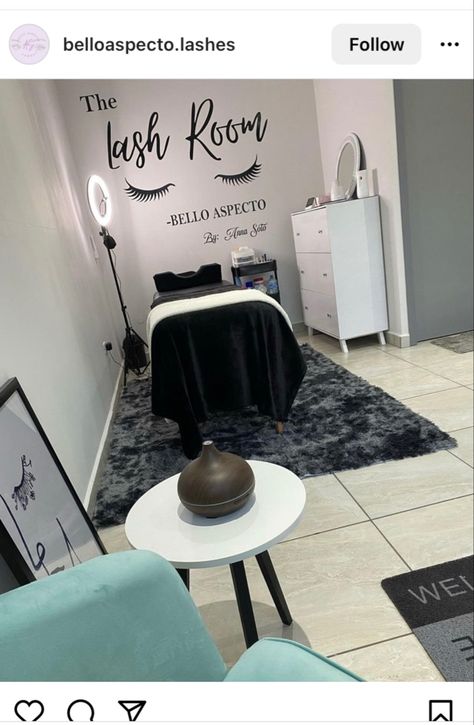 Lash Room Decor Black And White, Studio Eyelash, Black And White Lash Room, Black Esthetician Room, Black Lash Room, Beauty Studio Decor, Beauty Shop Decor, Lash Room Ideas, Lash Room Decor