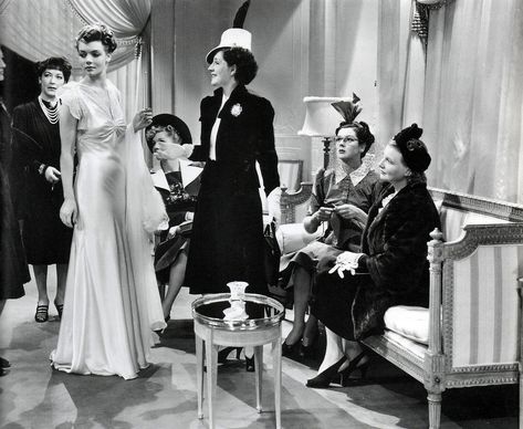 The Women 1939 The Women 1939, Joan Fontaine, Rosalind Russell, Vintage Actresses, Norma Shearer, Turner Classic Movies, Joan Crawford, Movie Fashion, 1930s Fashion