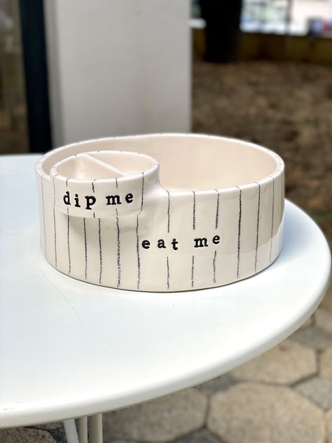 Handmade ceramic chip and dip bowl! Food friendly glaze Height 7 cm, weight 19 cm *Products may differ from each other as they handmade 🌸 Eat Me Dip Me Ceramic, Pottery Gifts For Him, Chips And Dip Bowl Ceramic, Dip Bowls Ceramic, Ceramics Ideas Pottery Easy, Ceramic Dip Bowls, Ceramic Inspo Aesthetic, Ceramic Bowls Ideas, Ceramics For Beginners