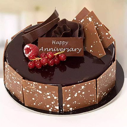 Anniversary Cake Online in Vadodara Chocolate Anniversary Cake, Marriage Day Greetings, 1st Anniversary Cake, Happy Marriage Anniversary Cake, Classic Birthday Cake, Marriage Anniversary Cake, White Buttercream Frosting, Midnight Cake, Happy Anniversary Wedding