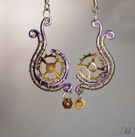 Steampunk earrings 11 by TheCraftsman on DeviantArt Steampunk Pendant, Steampunk Crafts, Steampunk Earrings, Steam Punk Jewelry, Steampunk Gears, Steampunk Diy, Steampunk Accessories, Steampunk Design, Punk Jewelry