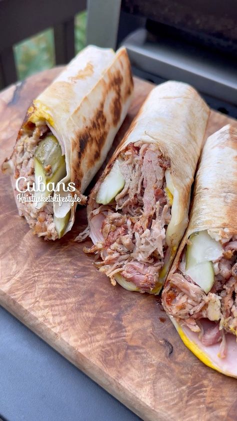 Dill Pickle Spears, Pickle Spears, Deli Ham, Cuban Recipes, Dill Pickle, Swiss Cheese, Wrap Recipes, Low Carb Keto Recipes, Keto Dinner