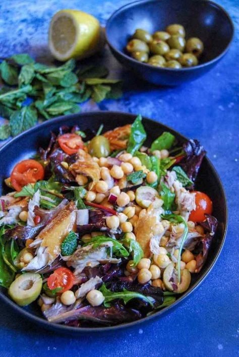 Smoked mackerel and chickpea Salad Smoked Mackerel Salad, Mackerel Salad, Winter Salad Recipes, Mackerel Recipes, Smoked Mackerel, Chickpea Salad Recipes, Smoked Fish, Chickpea Recipes, Chickpea Salad