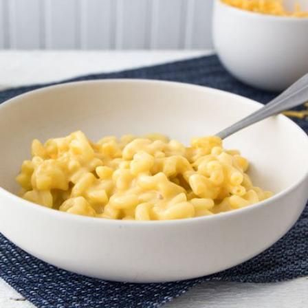 Chicago Recipes, Carnation Milk, Mac And Cheese Sauce, Comfort Pasta, Macaroni Cheese Recipes, Macaroni N Cheese Recipe, Recipes Sides, Mac Cheese, Macaroni Cheese