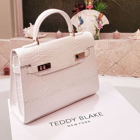 Teddy Blake Bag, Teddy Blake, Classic White, Luxury Bags, Link In Bio, Top Handle Bag, Purse, New York, On Instagram