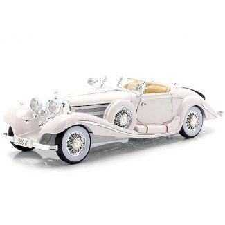 Mercedes Benz 500, Old Vintage Cars, Classy Cars, Pretty Cars, Classic Cars Vintage, Diecast Model Cars, Rubber Tires, Cute Cars, Retro Cars