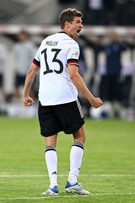 Match Wallpaper, World Cup Shirts, Thomas Muller, Thomas Müller, Germany Football, Number 13, Football Kids, Football Wallpaper, Mans World