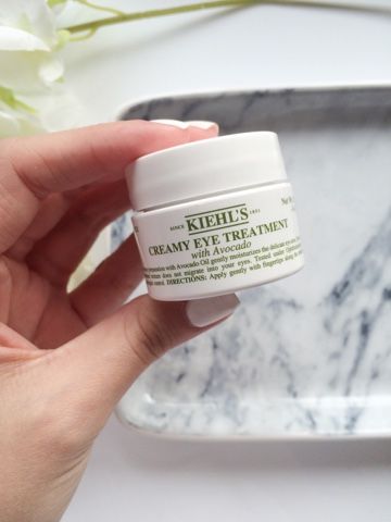 kiehl's avocado eye cream Khiels Eye Cream, Kiels Skincare, Kiehls Eye Cream, Kohl Makeup, Avocado Eye Cream, Kiehls Skincare, All Natural Skin Care, Skin Care Mask, Happy Skin