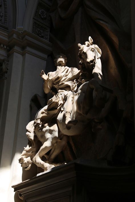 Bernini Sculpture, Free Standing Sculpture, Gian Lorenzo Bernini, Lorenzo Bernini, Constantine The Great, Academia Aesthetics, Equestrian Statue, St Peters Basilica, Rennaissance Art