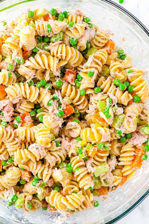 Cold Tuna Pasta Salad, Tuna Pasta Salad Recipes, Tuna Pasta Salad, Tuna Recipe, Sea Food Salad Recipes, Pastas Recipes, Tuna Salad Pasta, Noodle Salad Recipes, Tuna Salad Recipe