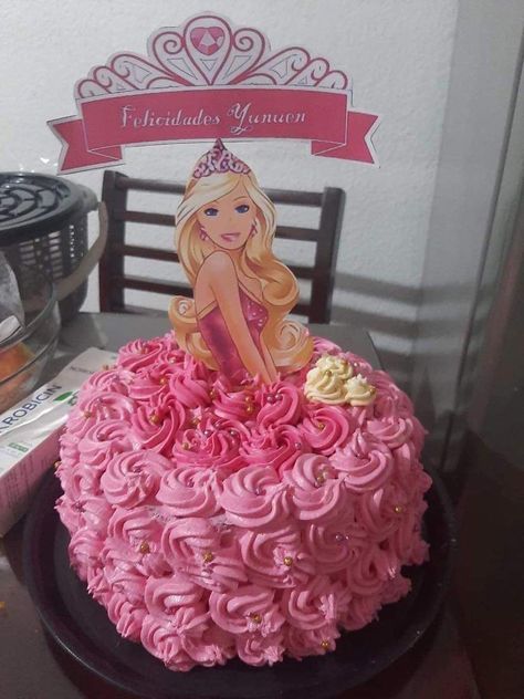 Barbie Birthday Cakes For Kids, Barbie Doll Cake Ideas, Bday Cakes For Girls, Barbie Theme Cake, Birthday Cake Barbie, Doll Cake Design, Hollywood Barbie, Barbie Cake Designs, Doll Cake Designs