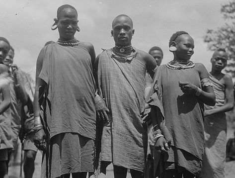 50 Years Pic of Kenya 1900 to 1950 African Instruments, African Aesthetic, Mt Kenya, Mount Kenya, Rift Valley, African Proverb, Tech Savvy, African History, African Men