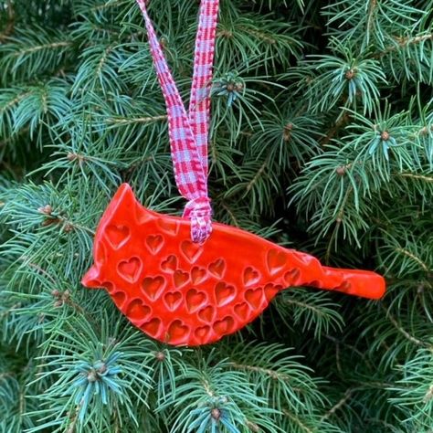 Diy Cardinal Ornament, Cardinal Decor, Pottery Christmas, Coastal Ornament, Starfish Decor, Cardinal Ornaments, Clay Bird, Butterfly Magnet, Red And White Gingham