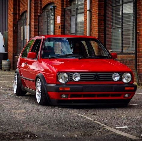 Golf 7 R, Golf 7 Gti, Volkswagen Golf Mk1, Vw Mk1, Golf Mk3, Golf Mk2, Chrysler New Yorker, Vw Vintage, Golf Car