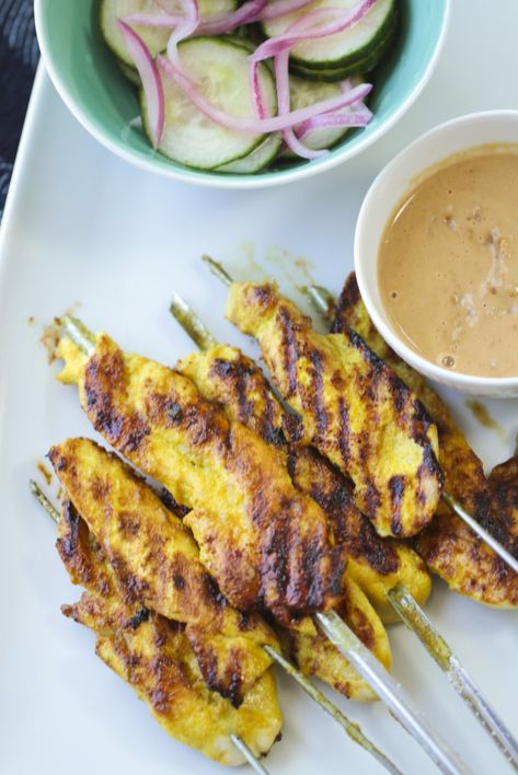 Anthony Bourdain’s Chicken Satay with Fake-Ass Spicy Peanut Sauce - Ever Open Sauce Chicken Kabob Marinade, Kabob Marinade, Spicy Peanut Sauce, Chicken Kabobs, Chicken Satay, Spicy Peanuts, Citrus Chicken, Anthony Bourdain, Peanut Sauce