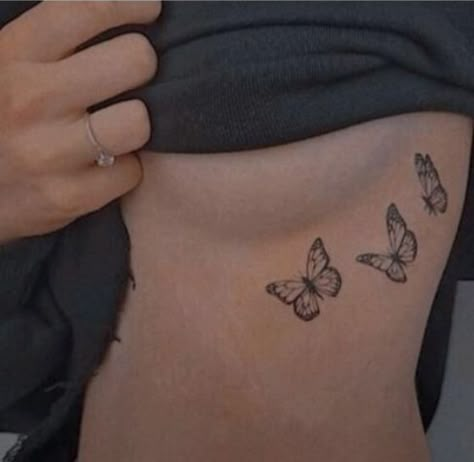 Underboob Tattoo Butterfly, Butterfly Tattoo Under Breast, Butterfly Tattoo Chest, Butterfly Sternum Tattoo, Under The Breast Tattoo, Tattoo On Hip Bone, Borboleta Tattoo, Simple Butterfly Tattoo, Romantic Photo