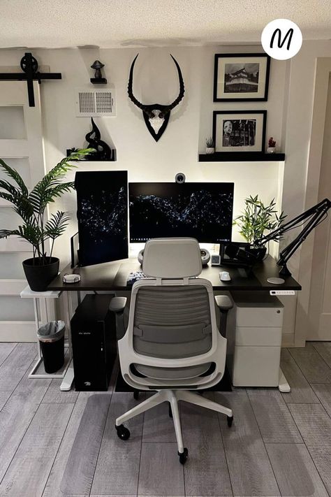 Monochrome and Minimalist Workspace Black And White Desk, White Desk Decor, White Desk Setup, Minimalist Workspace, Bedroom Workspace, Office Design Trends, Bedroom Inspirations Minimalist, Work Office Decor, Minimalist Desk