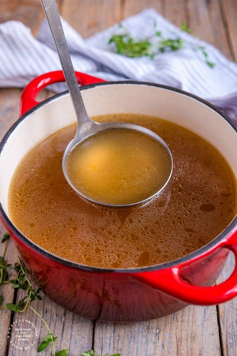 Nourishing Turkey Bone Broth (in slowcooker) Turkey Bone Broth, Panini Recipes Chicken, Homemade Bone Broth, Stock Recipes, How To Make Turkey, Broiled Chicken, Crockpot Turkey, Cheesy Chicken Broccoli, Turkey Broth