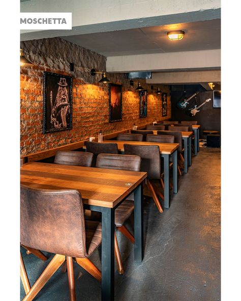 Pub Design Interiors, Rustic Restaurant Interior, Restaurant Design Rustic, Restaurant Seating Design, Resturant Interior, Brick Cafe, Cafe Bar Interior, Hangout Space, Modern Restaurant Design