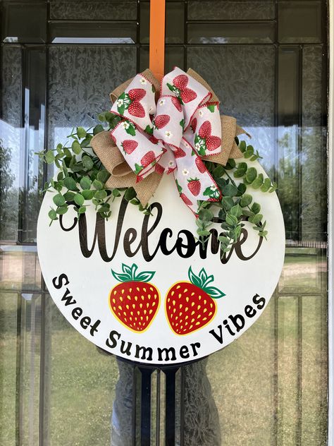 Strawberry Sign, Eagle Pass Texas, Strawberry Decor, Strawberry Decorations, Wooden Home Decor, Summer Signs, Wooden Home, Porch Sign, Sweet Summer