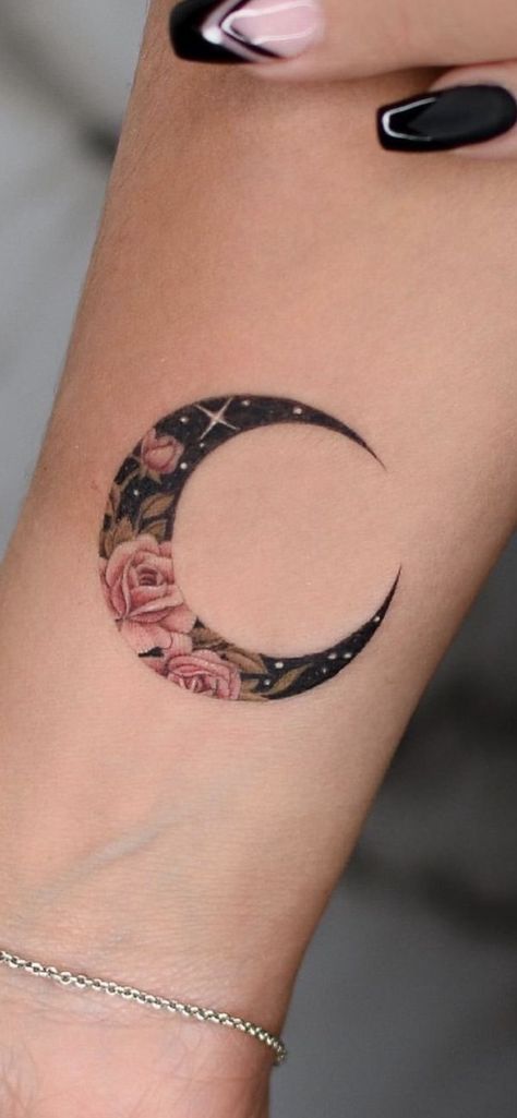 Cloud Tattoo, Moon Logo, Moon Clouds, Leg Tattoo, Tattoos Gallery, Creative Tattoos, Thigh Tattoo, Moon Tattoo, Wrist Tattoos