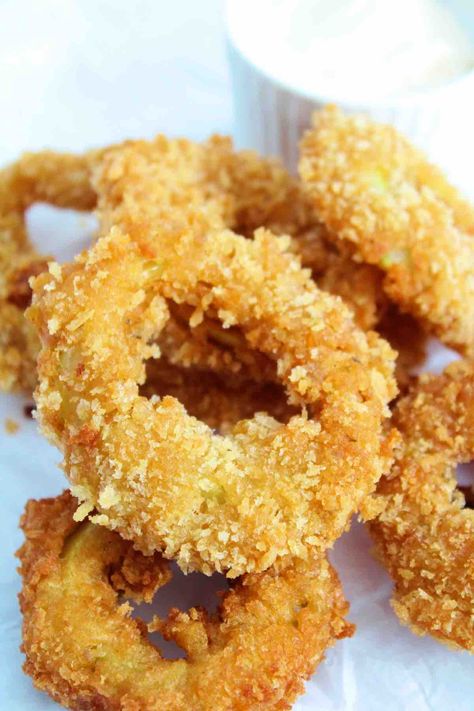 Recipe For Kentucky Fried Chicken, Copycat Kfc, Onion Rings Recipe, Onion Ring, Kentucky Fried, Seasoned Bread Crumbs, Deep Fry, Crispy Onions, Fried Chicken Recipes