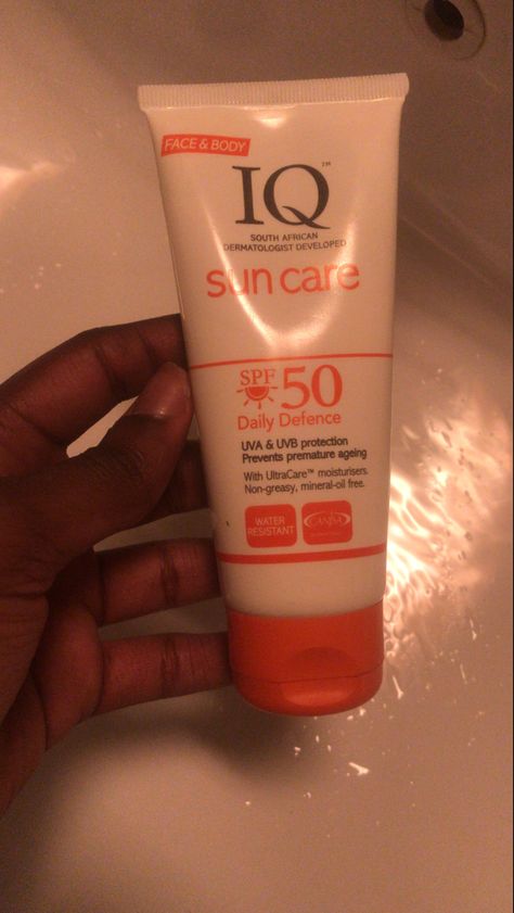 Sunscreen black people skincare Sunscreen For Black People, Self Care Bullet Journal, Hygiene Products, Shower Routine, Body Skin Care Routine, Face Skin Care, Face Skin, Mineral Oil, Body Skin