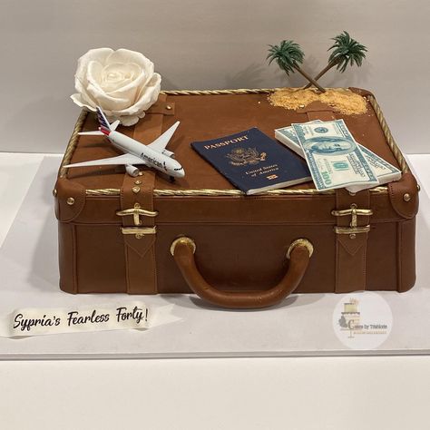 Travel cake Travel Cakes Birthday, Travel Cake Design, Travel Cake Ideas, Cake Travel Theme, Travel Birthday Cake, Traveler Cake, Travel Theme Cake, Travel Cakes, Retirement Party Cakes