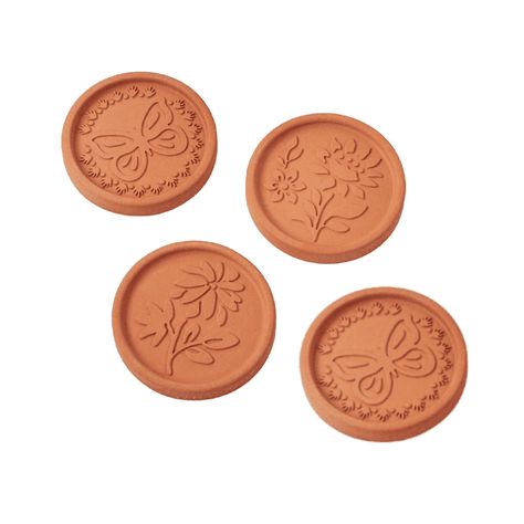 The Pioneer Woman 4-Piece Terracotta Sugar Savers Set Hard Brown Sugar, Soften Brown Sugar, Ethel Merman, Pantry Containers, Sugar Container, Pioneer Woman Recipes, The Pioneer Woman, Dried Fruits, Pioneer Woman