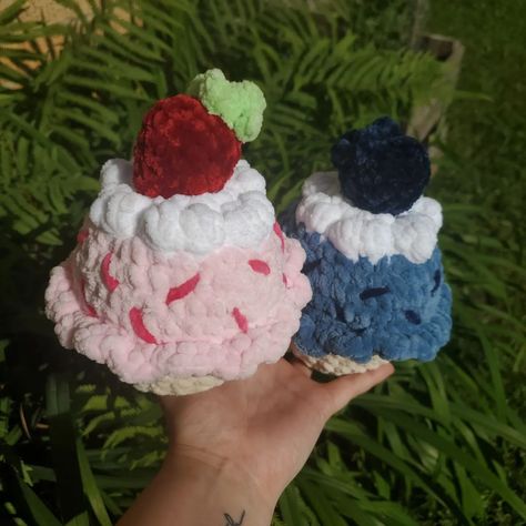 It's my Birthday 🎉 To celebrate this year, I have released two patterns on both Ribblr and Etsy. The first is a two in one Mini Blueberry or Strawberry Cupcake Pattern and the second was a highly requested pattern for my Blueberry Cupcake/Muffin. Both patterns will be free on ribblr until midnight! 💕 . . . Pattern by: Myself Yarn: Sweet Snuggles Lite/ Chenille Home Slim Hashtags: #mississippi #womanowned #shoplocal #crochetersofinstagram #crochet #smallbusiness #plushie #handmadegifts #amigu... Crochet Muffin, Blueberry Cupcake, Cupcake Pattern, Strawberry Cupcake, Blueberry Cupcakes, Chunky Blanket, Blanket Yarn, Unique Crochet, Pattern Crochet