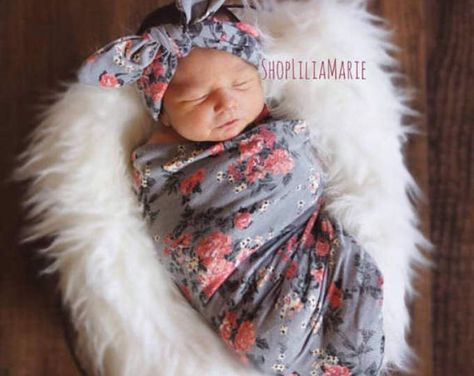 Browse unique items from ShopLiliaMarie on Etsy, a global marketplace of handmade, vintage and creative goods. Newborn Swaddle Set, Floral Swaddle, Babies Fashion, Baby Checklist, Outfits Girl, Baby Sleep Problems, Girl Blanket, Newborn Swaddle