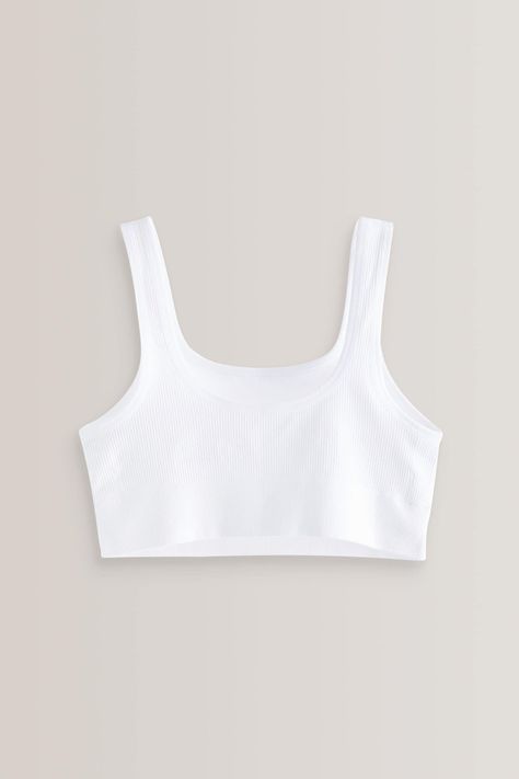 Our seamfree scoop crop top in white is designed with a straight back, seamfree fabric with an elasticated underband, and a double-layered front panel. Ideal to wear as an under layer piece or on its own with leggings for an athleisure look.Crop length
Scoop neck
Straight back
Seamfree fabric
Elasticated underband
Double-layered front panel What To Wear Under Crop Top, Crop Top Blanco, Straight Back, Favorite Things List, Athleisure, What To Wear, Scoop Neck, Crop Top, Australia