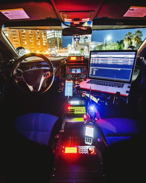 Police Car Interior, Police Car Inside, Police Vision Board, Cop Car Aesthetic, Law Enforcement Aesthetic, Police Wallpaper, Police Aesthetic, Lapd Police, Texas State Trooper