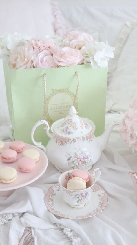 Pink Tea Party, Laduree Paris, My Birthday Month, Pink Tea, Birthday Princess, Pink Easter, Beautiful Princess, Delicious Sandwiches, Shabby Chic Vintage