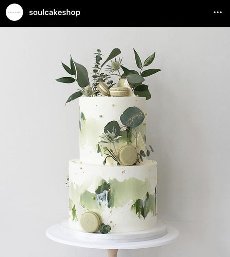 Botanical Cake, Green Birthday Cakes, Modern Birthday Cakes, Soul Cake, Green Wedding Cake, 21st Cake, Safari Cakes, Elegant Birthday Cakes, Green Cake