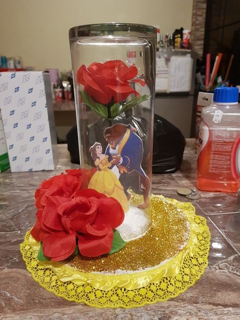 Disney Princess Centerpiece Ideas, Belle Centerpieces, Beauty And The Beast Centerpiece, Disney Princess Centerpieces, Cinderella Birthday Theme, Princess Belle Cake, Beauty And The Beast Crafts, First Birthday Centerpieces, Belle Birthday Party