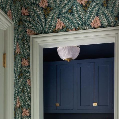 erin kestenbaum on Instagram: "To say I’m obsessed would be an understatement! Meet our side hall - this space is completely unrecognizable with this epic @schumacher1889 wallpaper ( Hidden Ivy in Spruce from the @borastapeter collection), which creates an immersive moment that runs all the way up our newly vaulted ceiling. In a small space like this, you have to take advantage of all the surface area you have and between the marble checkerboard floors and the @schumacher1889 wallpaper, I can certainly say we’ve maximized every surface! #gifted #schumacher1889 #borastapeter" Ottoline Wallpaper Bathroom, Thibaut Aster Wallpaper Bathroom, Schumacher Thistle Wallpaper, Schumacher Woodland Wallpaper, Erin Kestenbaum, Checkerboard Floors, Schumacher Butterfly Wallpaper, Checkerboard Floor, The Marble