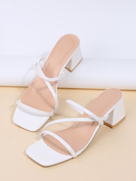 Minimalist Chunky Heeled Strappy Sandals Graduation Shoes, Top Trending Shoes, Heeled Mule, Simple Sandals, Cute Shoes Heels, Shoes Heels Classy, Platform Heels Boots, White Sandals Heels, Short Heels