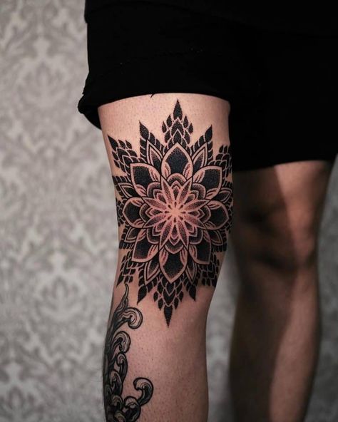 30+ Best Mandala Tattoos Ideas: For Both Men And Women - Tattooed Martha Thestral Tattoo, Mandala Tattoo Men, Tato Mandala, Tato Maori, Mandala Tattoos, Geometric Mandala Tattoo, Tattoo Minimalist, Muster Tattoos, Elbow Tattoos