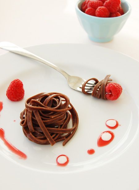 We're often asked by customers how to use the Pappardelle's Dark Chocolate pastas we carry. Here are 5 great ideas! Coulis Recipe, Chocolate Pasta, Raspberry Coulis, Raspberry Cream, Sydney Food, Sweet Wine, Bakery Recipes, Chocolate Drinks, Pasta Recipe