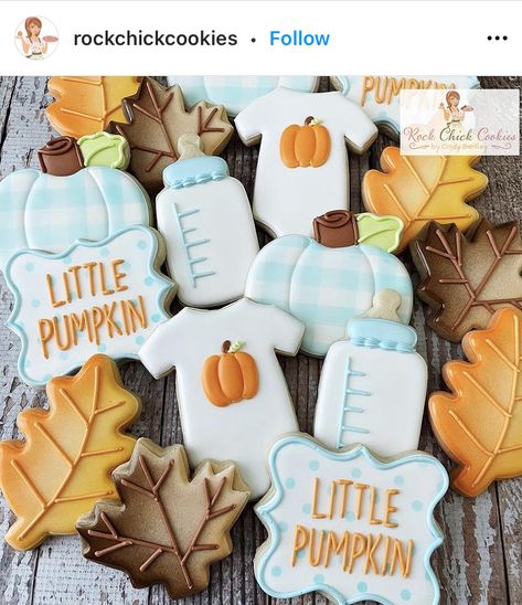 Baby Bottle Cookies, Favorite Christmas Recipes, Roll Cookies, Cookie Pops, Baby Shower Inspiration, Boy Baby Shower Themes, Baby Cookies, Creative Cookies, Cookie Inspiration