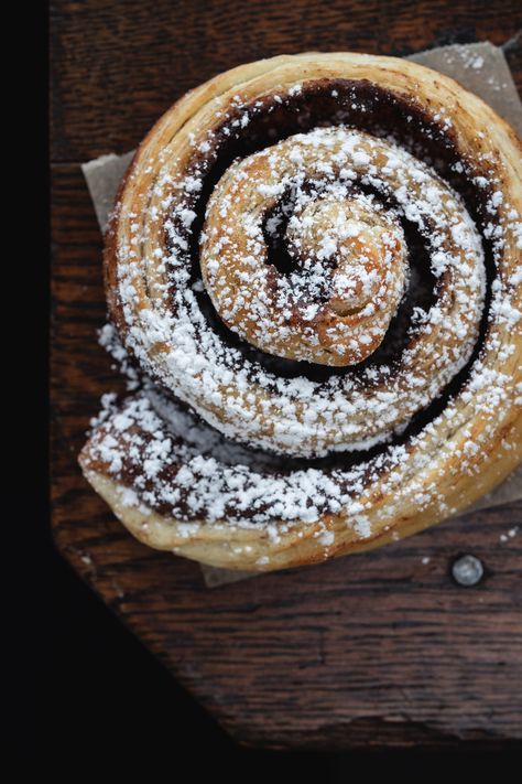 Kakaós csiga are chocolate rolls often served for breakfast in Hungary. Traditionally made with laminated blundell pastry, these Hungarian chocolate rolls have crisp edges and soft, fluffy centers. Buttery, flaky dough encircles a rich chocolate swirl that hypnotizes with the promise of chocolate escapism. Chocolate Rolls, Yeast Baking, Savory Baking, Hungarian Food, Croissant Dough, Chocolate Roll, Danish Pastry, Fair Food, Chocolate Swirl