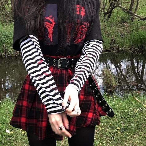 Red Plaid Skirt Outfit, Red Skirt Outfit, Style Striped Shirt, E Girl Style, Goth Gifts, How To Impress, Plaid Skirt Outfit, E Girl Outfits, Pastel Goth Fashion