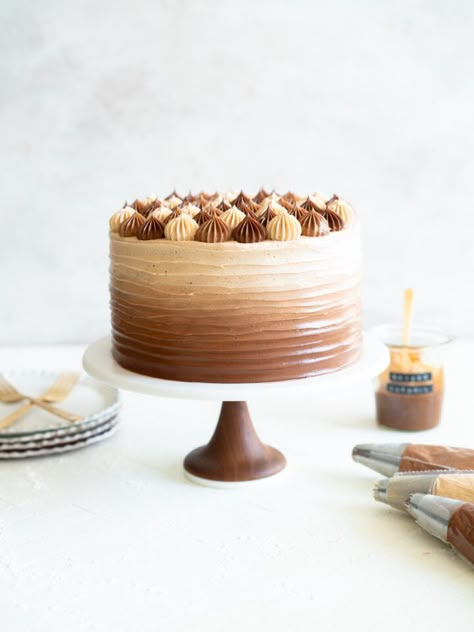 Different Types Of Pie, Cloudy Kitchen, Tårta Design, Types Of Pie, Chocolate Cake Designs, Caramel Buttercream, Meringue Buttercream, Gateaux Cake, Swiss Meringue Buttercream