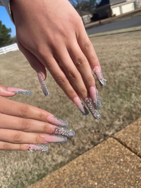 Pisces Birthday Nails Acrylic, Birthday Nail Set Ideas Pisces, Youngboy Aesthetic, B Day Nails, Pisces Nails, 21st Birthday Outfit, Pisces Birthday, Pretty Nail Designs, 22nd Birthday